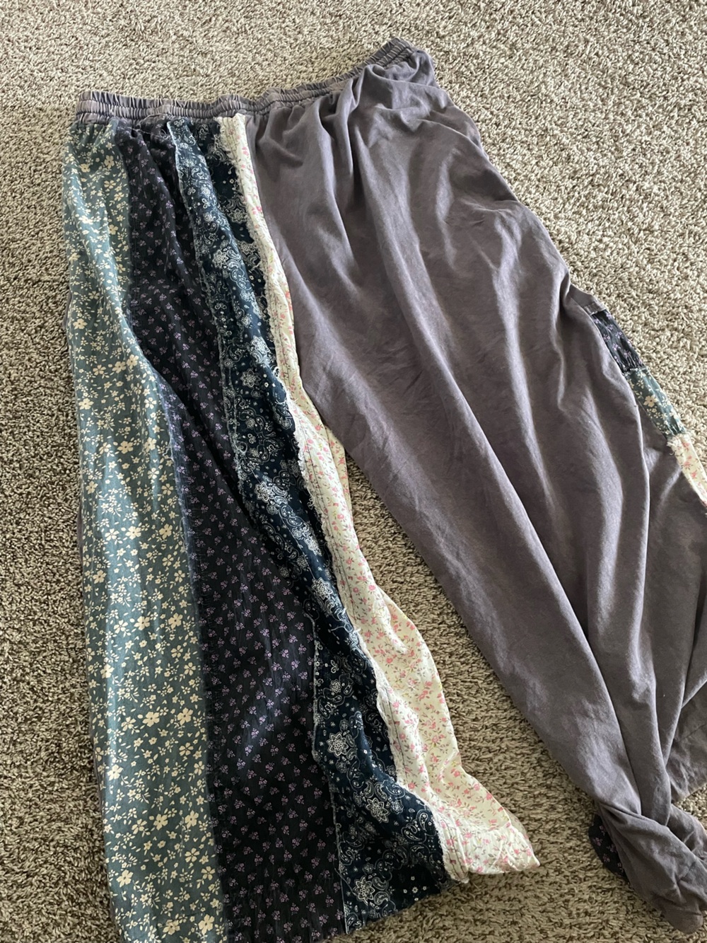 Boho Patchwork woman’s Pants in Gray Oli and Hali - Picture 6 of 8